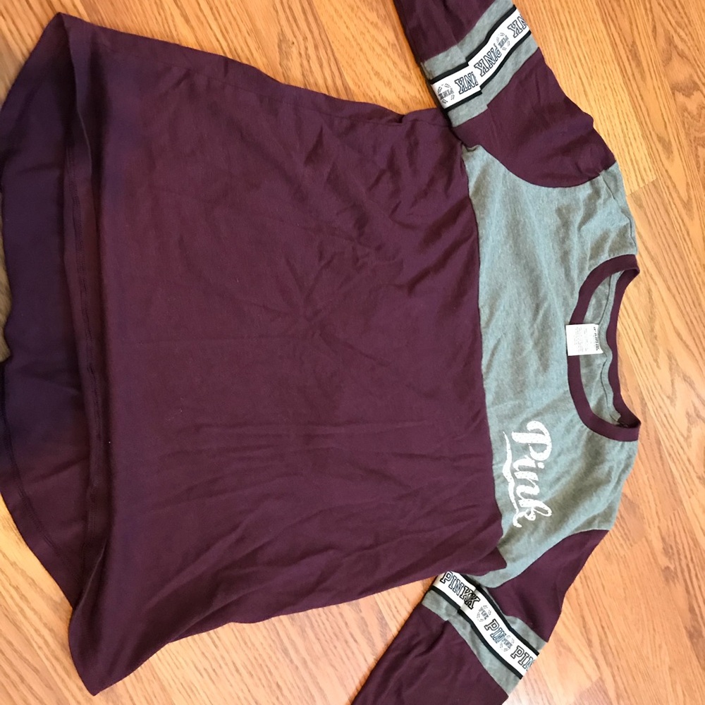 Brand new Victorias Secret maroon T-shirt large